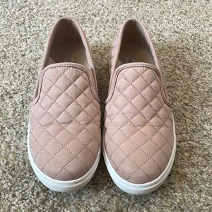 Steve Madden Blush ECENTRCQ Sneakers
